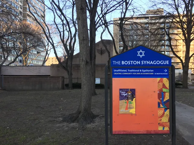 The Boston Synagogue
