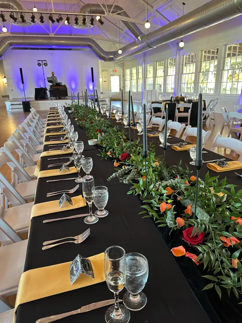 Smiley's Town & Country