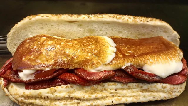 Meşhur İzmir Kumrucusu