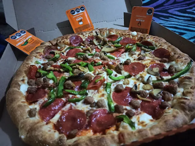 Little Caesars Pizza - Plaza Saucito