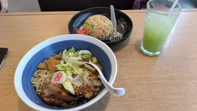Hachiban Ramen - Yingcharoen