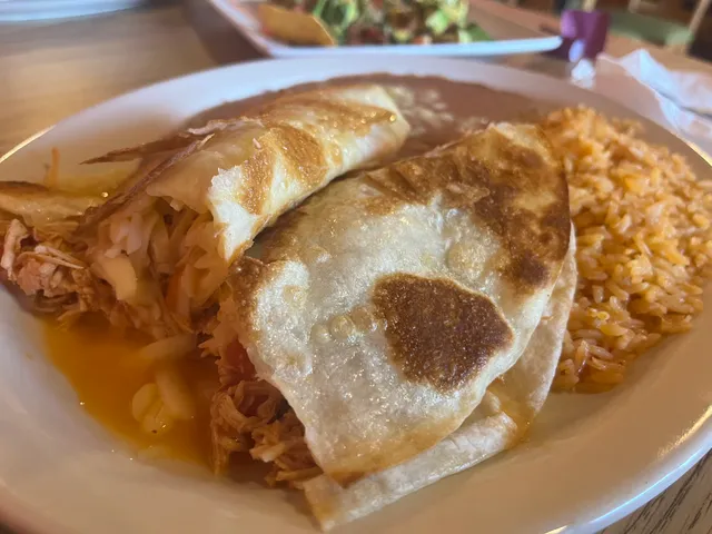 4 Amigos Mexican Restaurant Bar & Grill