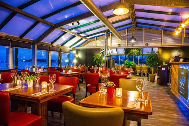 Otto's Restaurantschiff