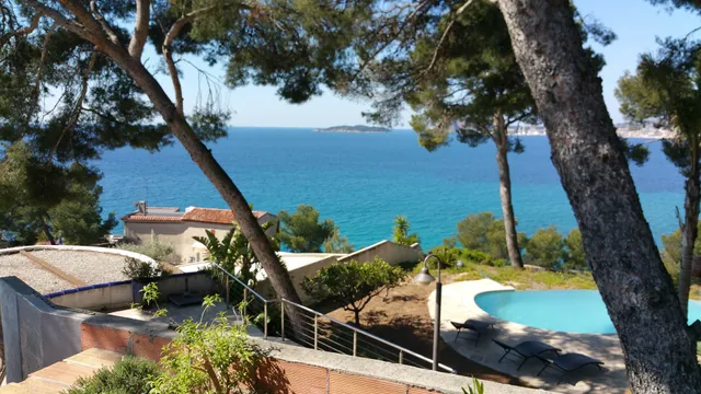 area of ​​Cape liouquet