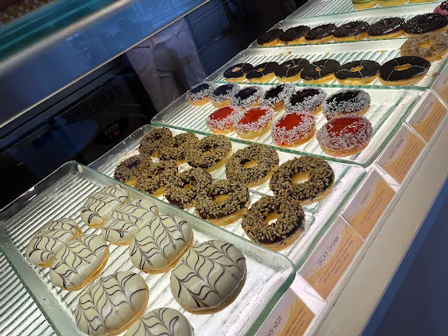 J.Co Donuts & Coffee