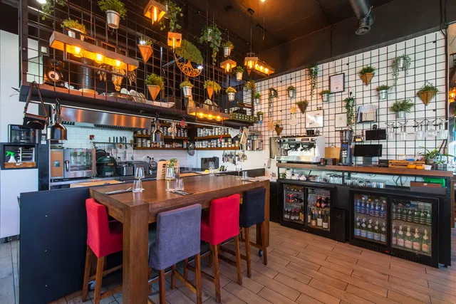 STÓŁ na Szwedzkiej - studio kulinarne