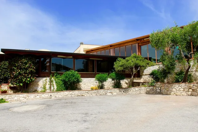 Villaggio Turistico Defensola