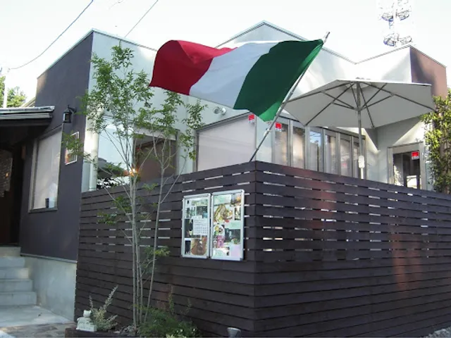 トラットリア・アドリアーノ 所沢・狭山湖のイタリアン・ピザ・パスタ