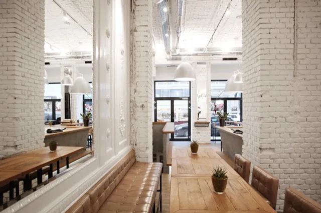 Leo HILLINGER Wineshop & Bar Wien-Wollzeile