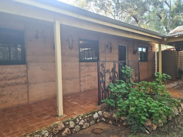 Bentwood Olive Grove Accommodation & Function Centre