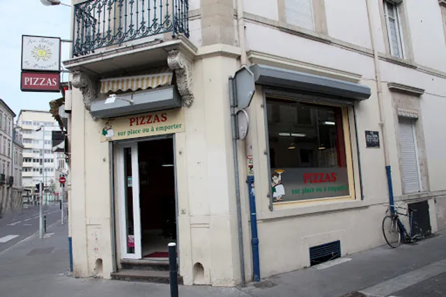 Au Soleil De Provence