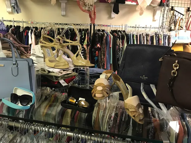 Leslie's Closet