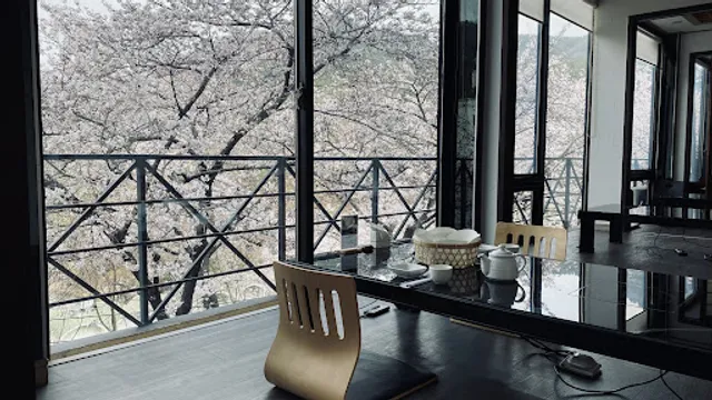 청기와샤브샤브