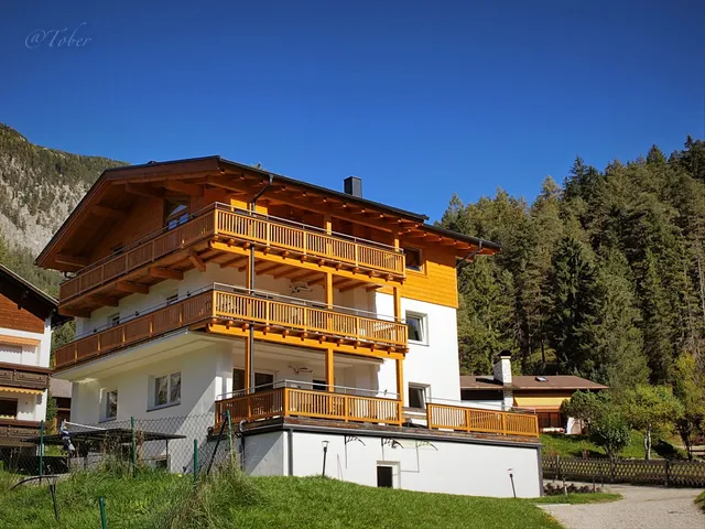 Ferienwohnung-Leutasch Apartments Alpenmond