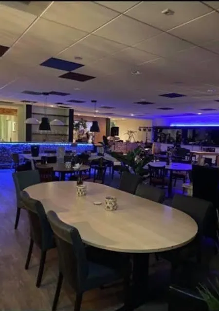 Sama Sama Eten. Drinken. Ontmoeten.