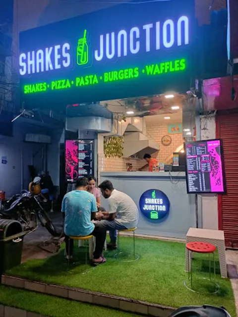 Shakes Junction