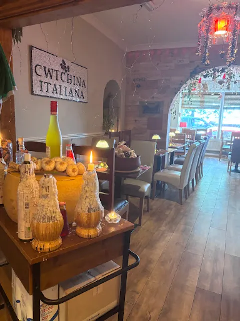 Cwtchina Italiana