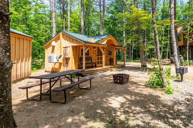 Alpine Garden Camping Village & Winery