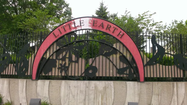 Little Earth of United Tribes