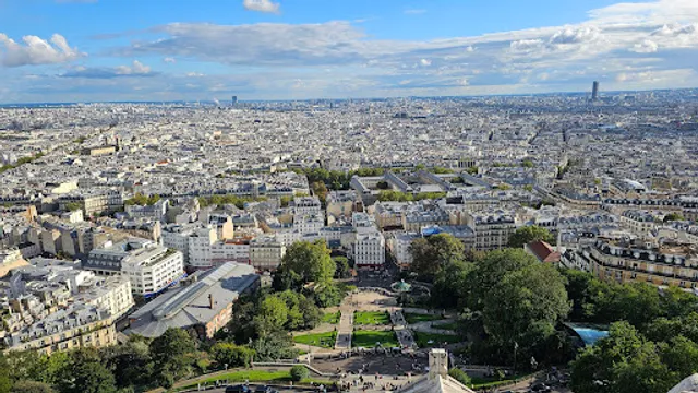 Overlook of Paris