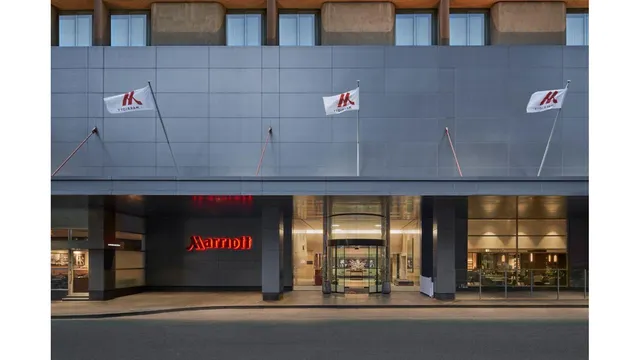 Melbourne Marriott Hotel