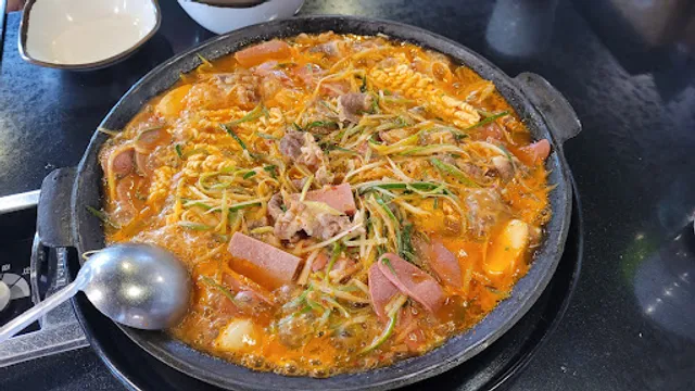 신의주부대찌개