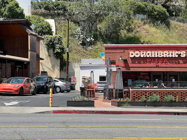 Doughbriks Pizza