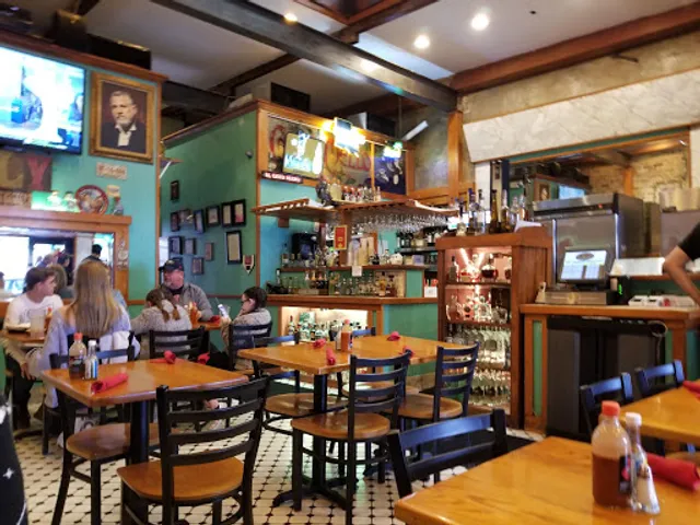 El Gato Negro - French Market