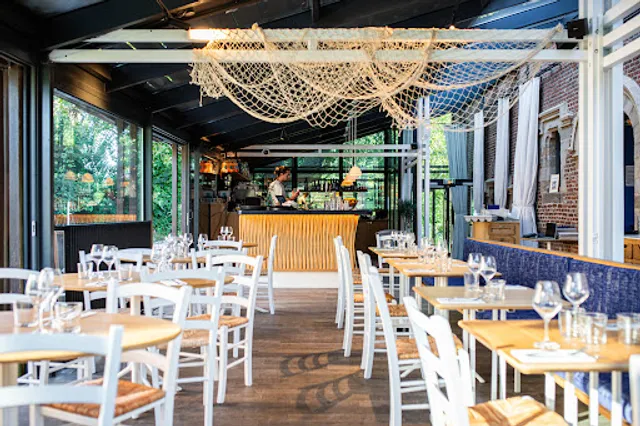 Yaya Lille - Restaurant méditerranéen par Juan Arbelaez