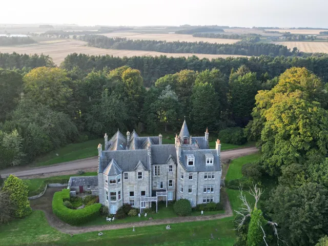 Stravithie Castle Bed and Breakfast