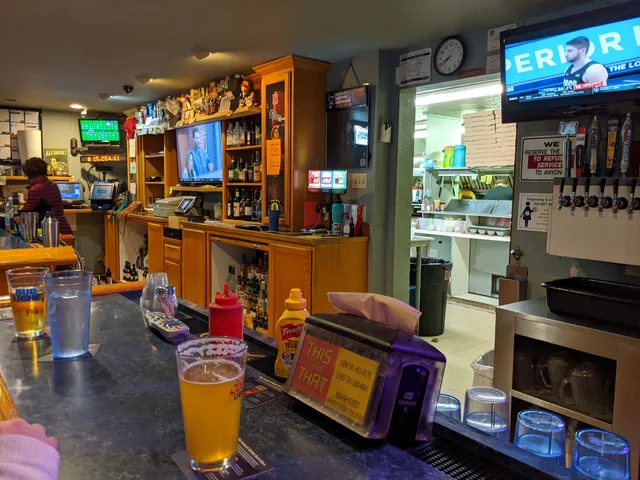 Huffman's Spruce Street Bar & Grill