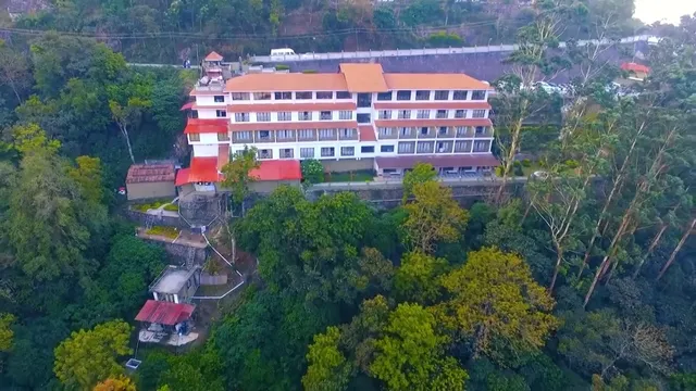 Abad Copper Castle Resort Munnar