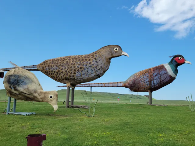 Enchanted Highway - Pheasants on the Prairie