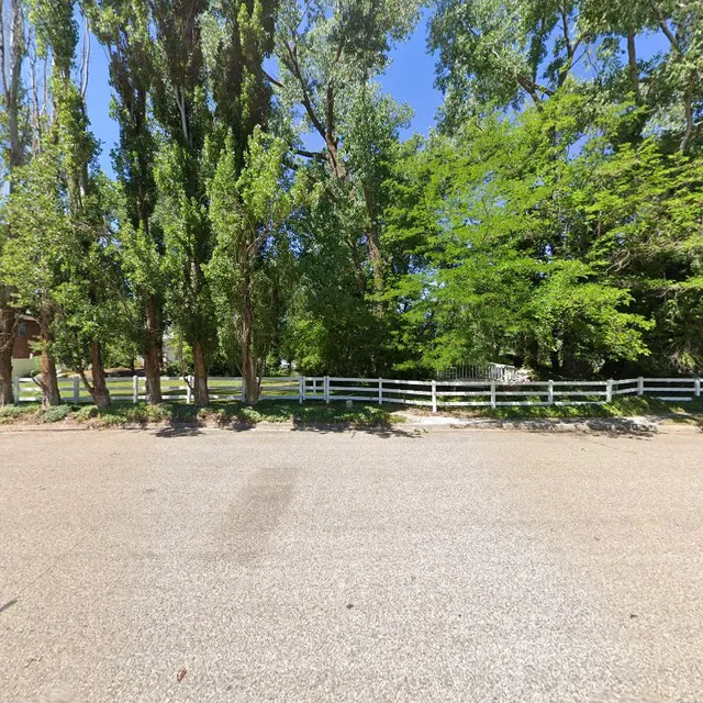 Gibby Photography Studios, Inc. (Riverdale)