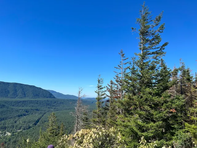 Rattlesnake Ledge Trailhead