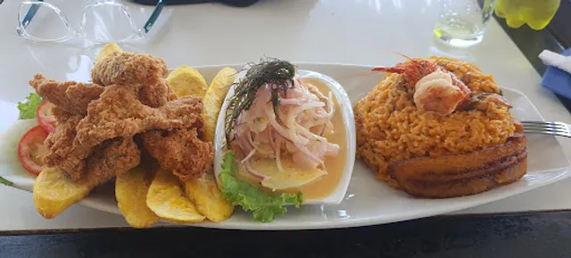 Restaurant - cevicheria "La Posada del Caballito"