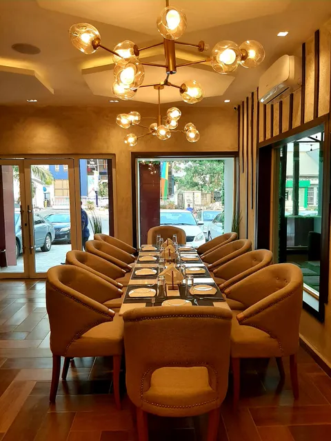 Ann’s Restaurant and Bar