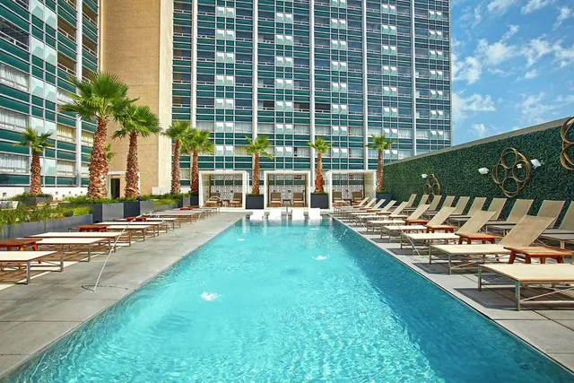 The Statler Dallas, Curio Collection by Hilton