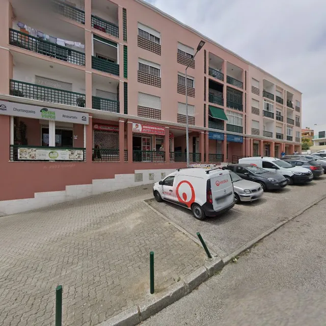 Churrasqueira Central Vale Mourão