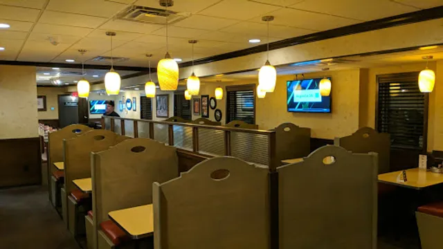 LaRosa's Pizza Kenwood