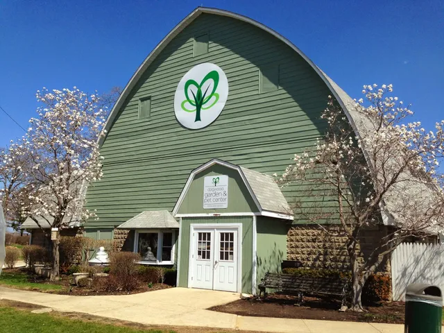 Lambs Farm's Dogwood Garden & Pet Center