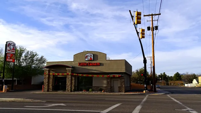 Little Caesars Pizza