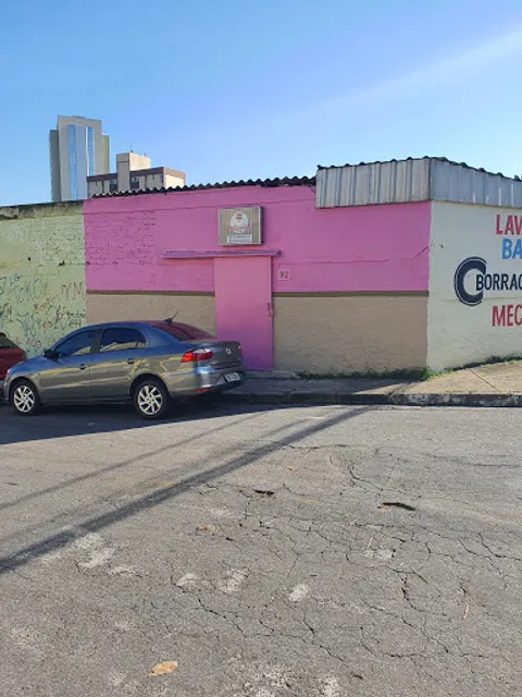 Ione e Ivone Confeitaria