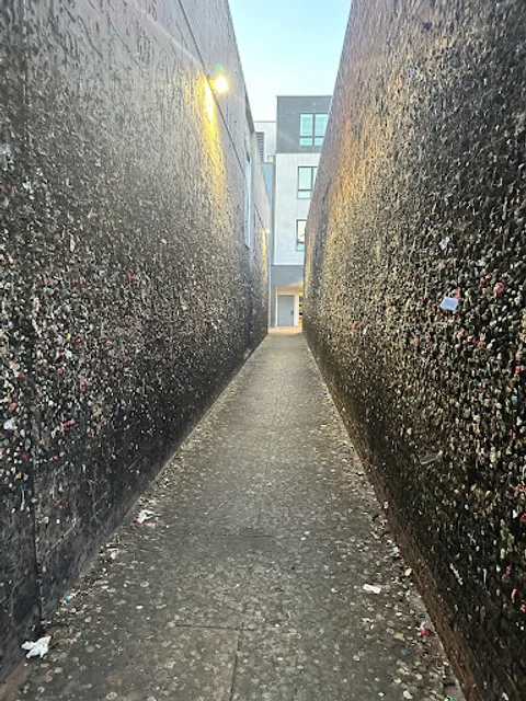 Gum Alley