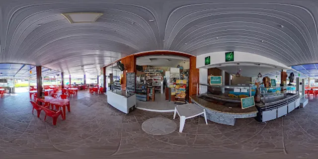 Restaurante Raio De Sol. E pousada raios de sol indaia