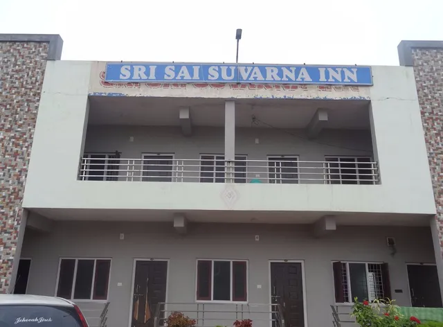 Sri Sai Suvarna Inn