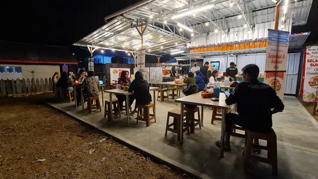 Mie Tiktok Jembatan Dua