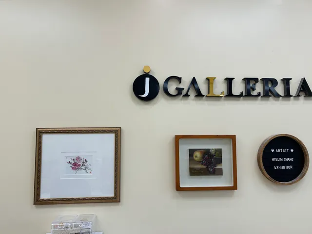 Galleria Nails & Spa