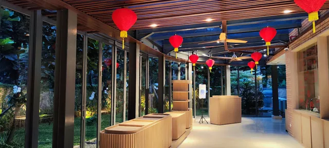 Salud Eatery by Andrea Peresthu - JWCCasih