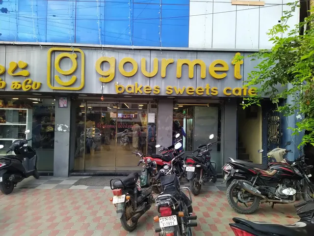 Gourmet Bakes Sweets Cafe